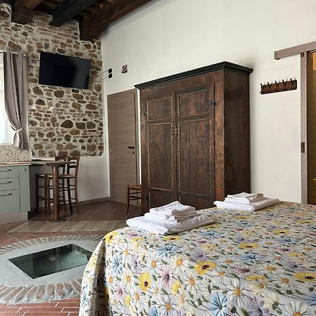 Ca'Silvia Bed & Breakfast San Savino  Ngoại thất bức ảnh