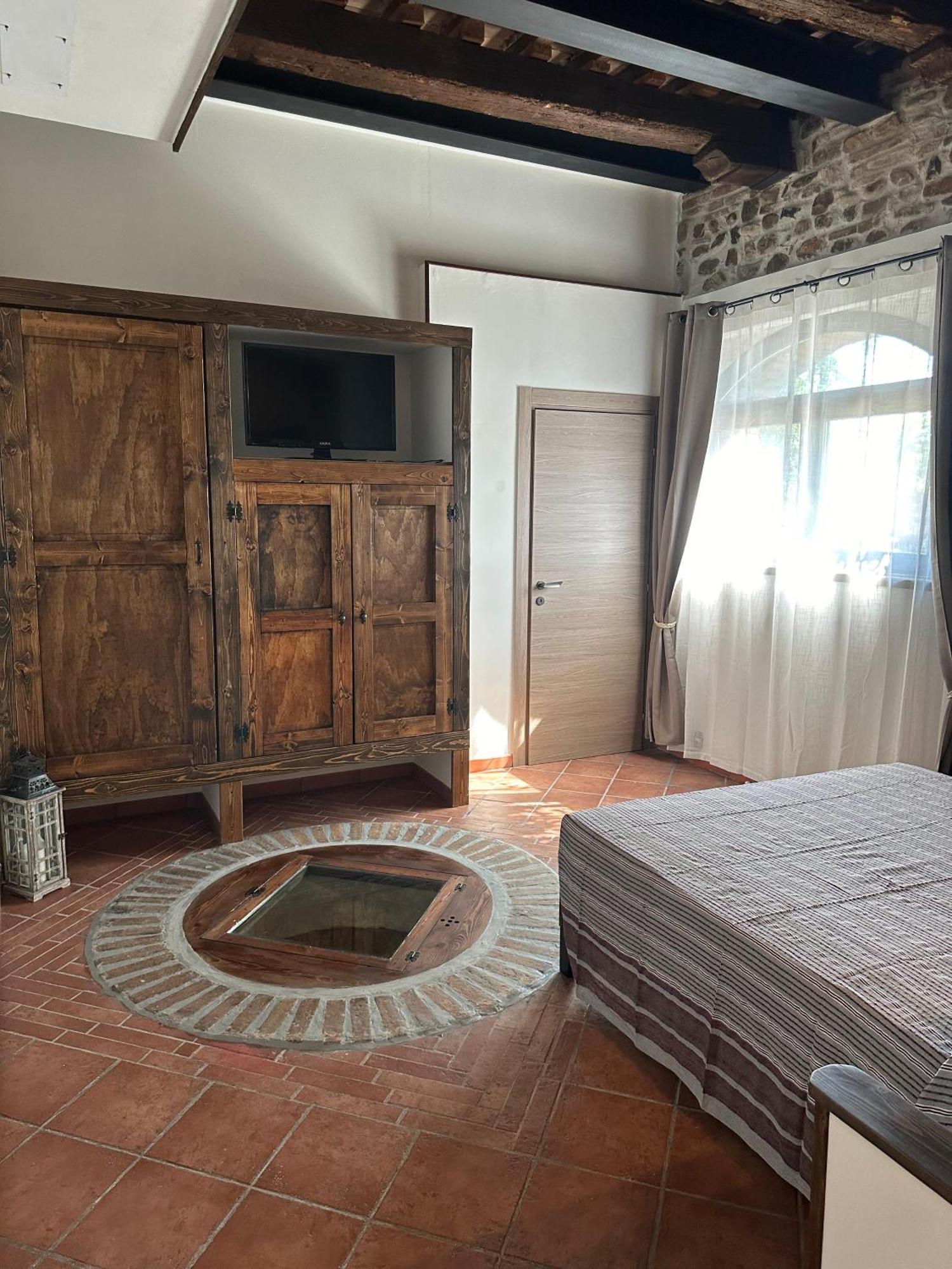 Ca'Silvia Bed & Breakfast San Savino  Ngoại thất bức ảnh