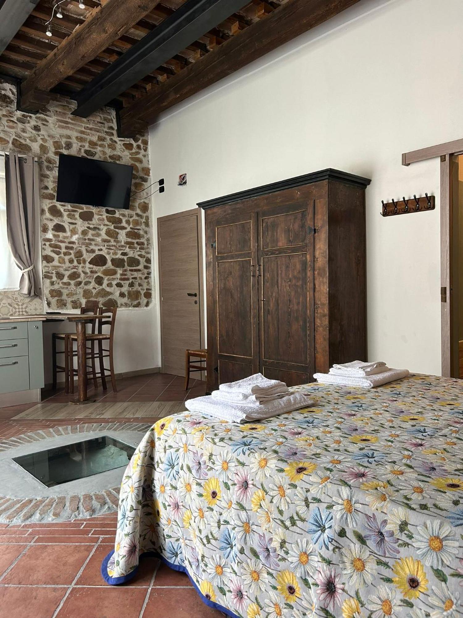 Ca'Silvia Bed & Breakfast San Savino  Ngoại thất bức ảnh