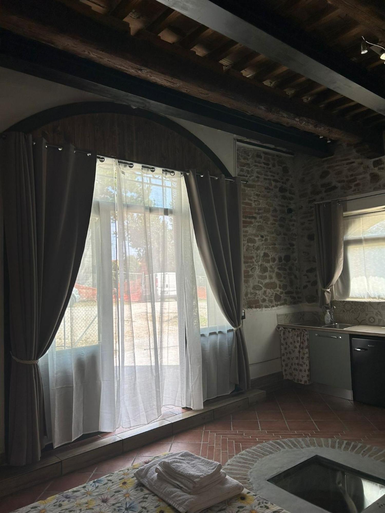 Ca'Silvia Bed & Breakfast San Savino  Ngoại thất bức ảnh